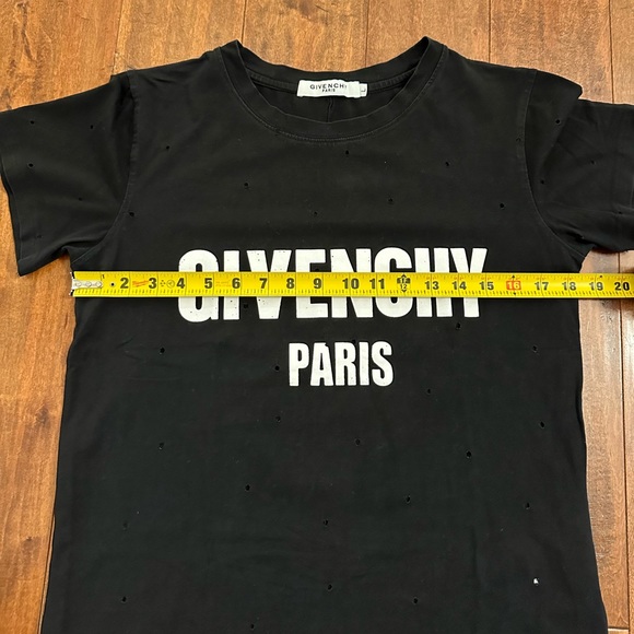Givenchy Black Distressed Logo Short Sleeve Tee T-Shirt Sz Large - Picture 9 of 9